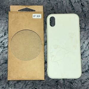Külia iPhone XR Face Case
